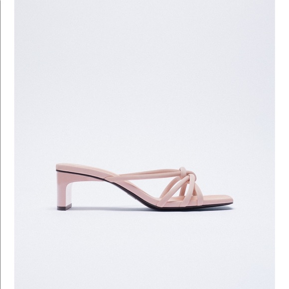 Zara Sandals bloggers fav - Picture 12 of 15